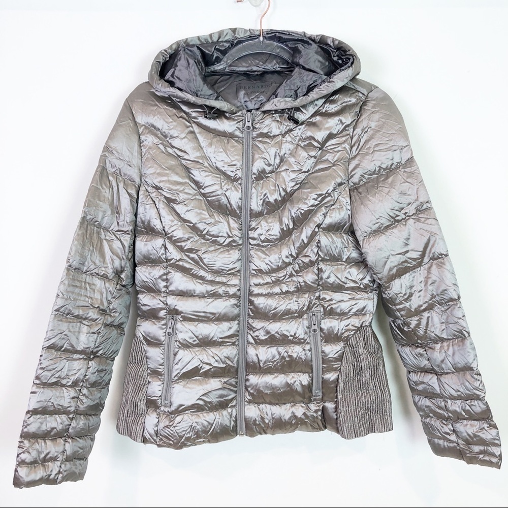 BERNARDO BRONZE METALLIC LIGHTWEIGHT DOWN JACKET
